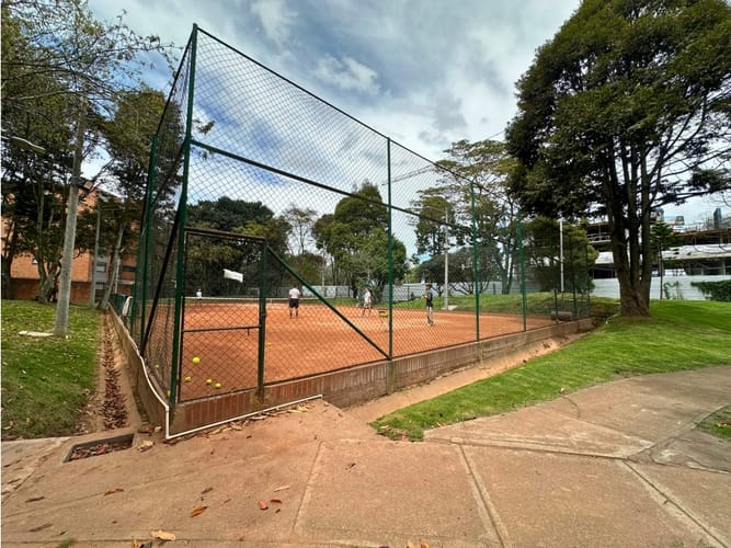 Apartamento de 3 alcobas en venta en El Recreo De Los Frailes, Bogotá, 127 m² · foto 21 de 24