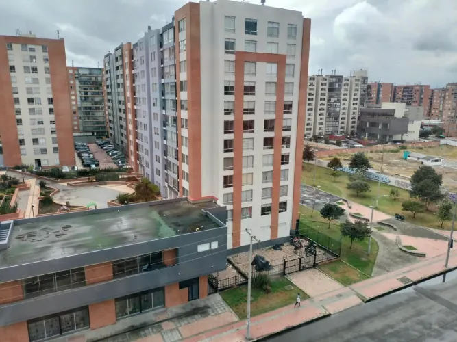 Apartamento de 3 alcobas en venta en Engativá, Bogotá, 73 m² · foto 24 de 24