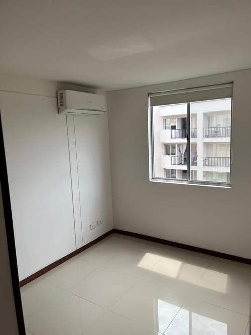 Apartamento de 3 alcobas en arriendo en Firenze, Cali, 92 m² · foto 4 de 13
