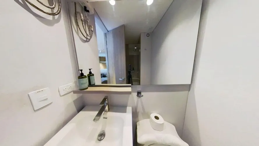 Apartamento de 1 alcoba en venta en Chico Norte, Bogotá, 23 m² · foto 8 de 19
