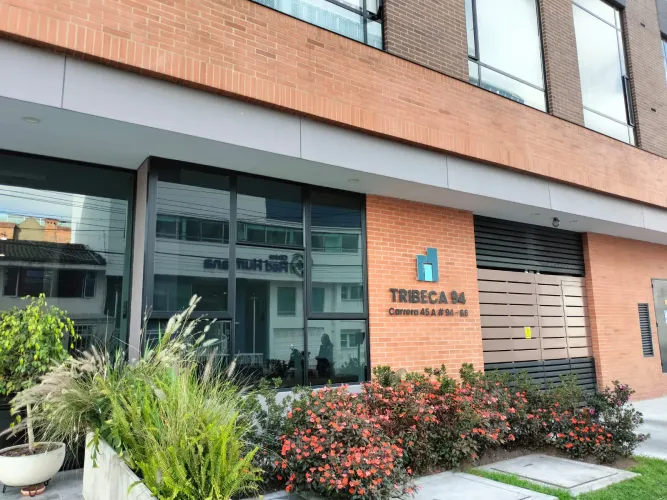 Apartamento de 1 alcoba en venta en Chico Norte, Bogotá, 23 m² · foto 11 de 19