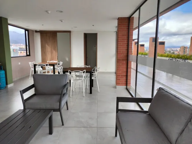Apartamento de 1 alcoba en venta en Chico Norte, Bogotá, 23 m² · foto 15 de 19