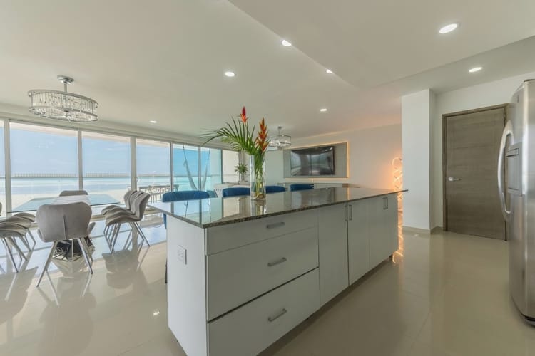 Apartamento de 3 alcobas en venta en La Boquilla, Cartagena, 272 m² · foto 4 de 17
