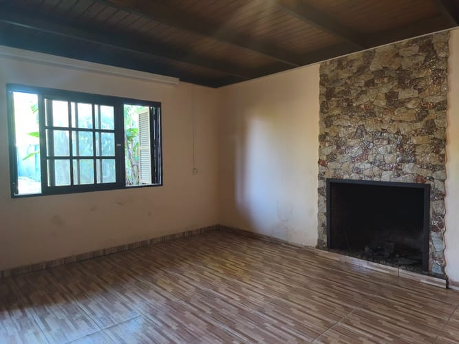 Cómoda Y Amplia Casa Con Jardín Y Patio · Foto 3