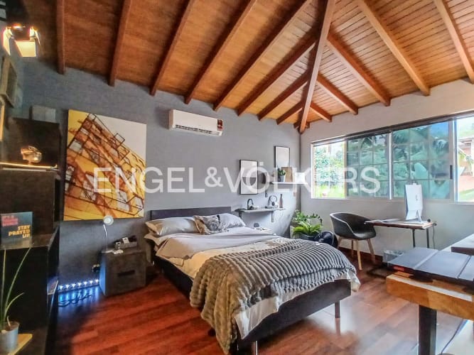 Casa de 3 alcobas en venta en La Hacienda, Envigado, 318 m² · foto 16 de 19