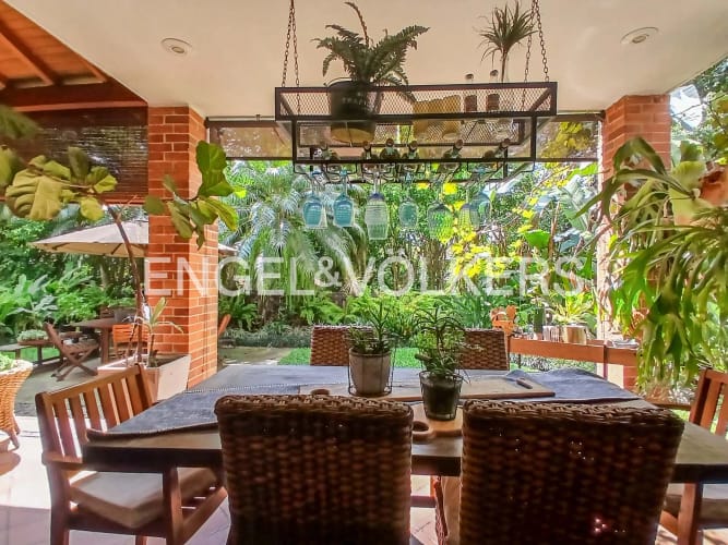Casa de 3 alcobas en venta en La Hacienda, Envigado, 318 m² · foto 5 de 19