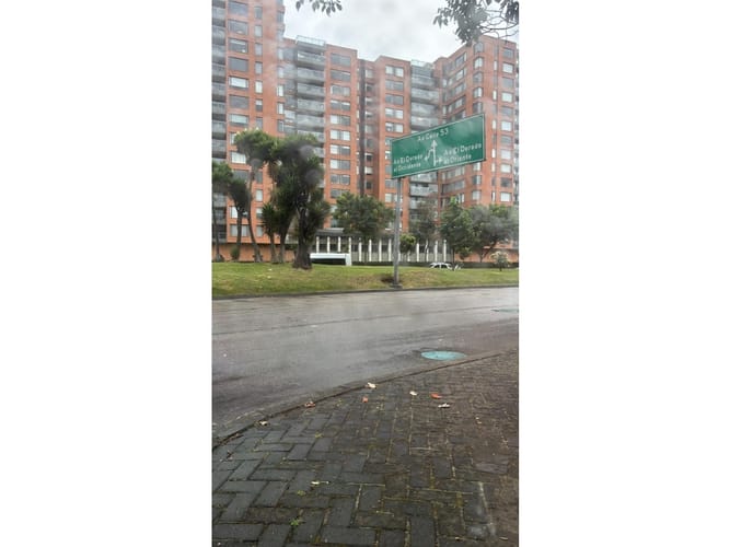 Apartamento de 4 alcobas en venta en Ciudad Salitre Occidental, Bogotá, 149 m² · foto 6 de 13