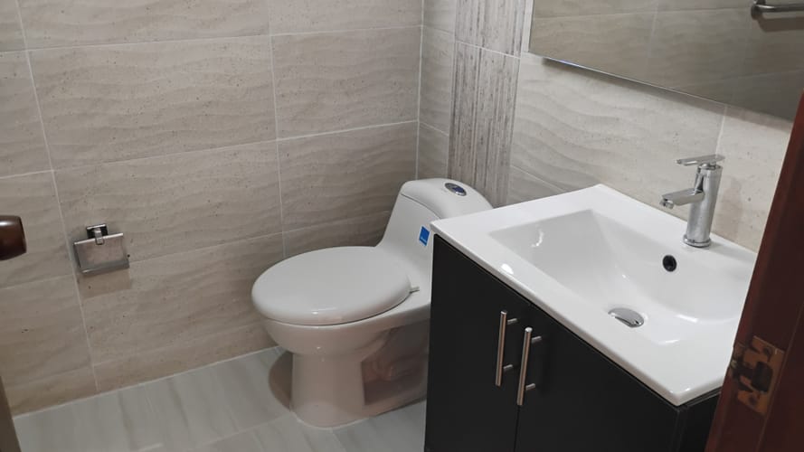 Apartamento de 3 alcobas en venta en Santa Barbara, Bogotá, 136 m² · foto 15 de 22