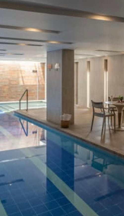 Apartamento de 3 alcobas en venta en Los Rosales, Bogotá, 267 m² · foto 12 de 13