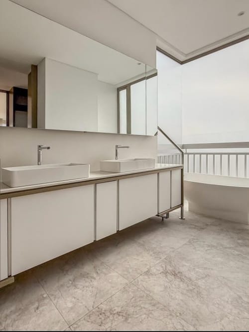 Apartamento de 3 alcobas en venta en Los Rosales, Bogotá, 267 m² · foto 8 de 13