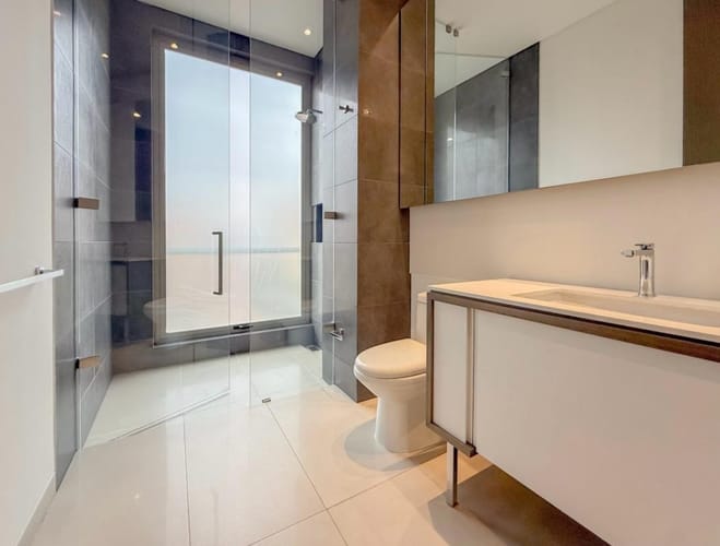 Apartamento de 3 alcobas en venta en Los Rosales, Bogotá, 267 m² · foto 9 de 13