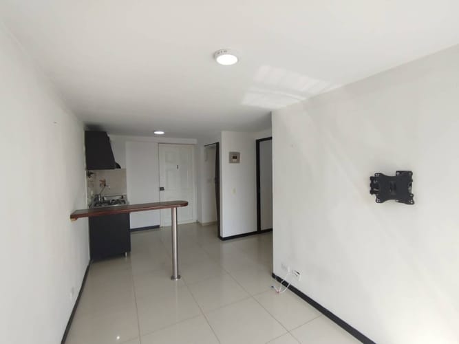 Apartamento de 2 alcobas en arriendo en Cucaracho, Medellín, 40 m² · foto 4 de 10