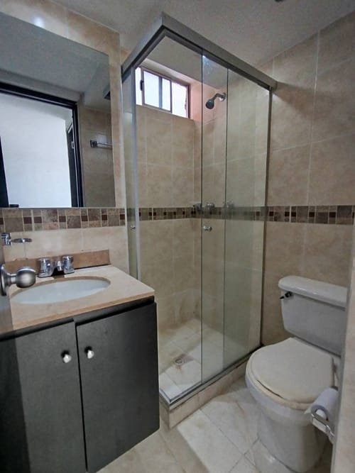 Apartamento de 2 alcobas en arriendo en Cucaracho, Medellín, 40 m² · foto 6 de 10
