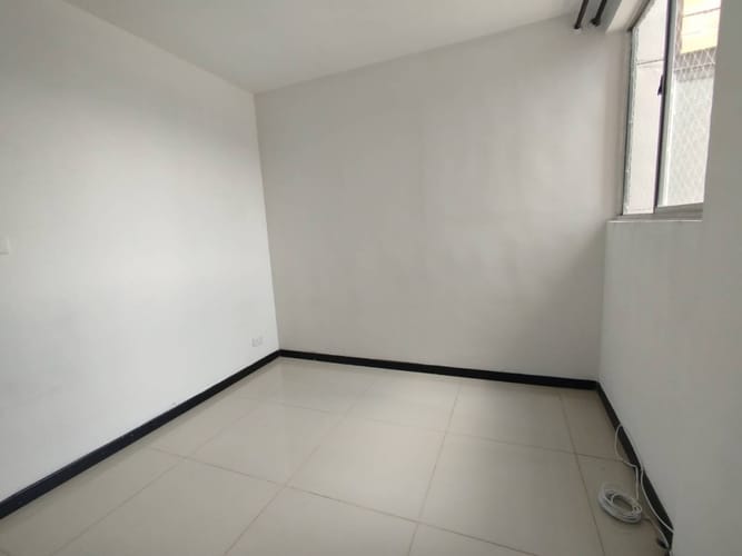 Apartamento de 2 alcobas en arriendo en Cucaracho, Medellín, 40 m² · foto 7 de 10