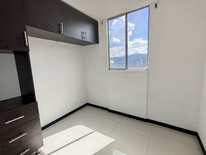 Apartamento de 2 alcobas en arriendo en Cucaracho, Medellín, 40 m² · foto 9 de 10