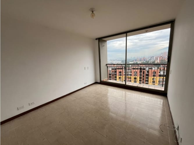 Apartamento de 2 alcobas en arriendo en Otraparte, Envigado, 74 m² · foto 3 de 12