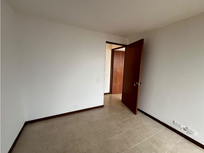 Apartamento de 2 alcobas en arriendo en Otraparte, Envigado, 74 m² · foto 9 de 12