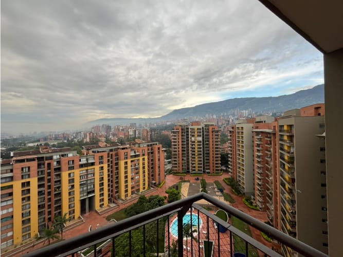 Apartamento de 2 alcobas en arriendo en Otraparte, Envigado, 74 m² · foto 12 de 12