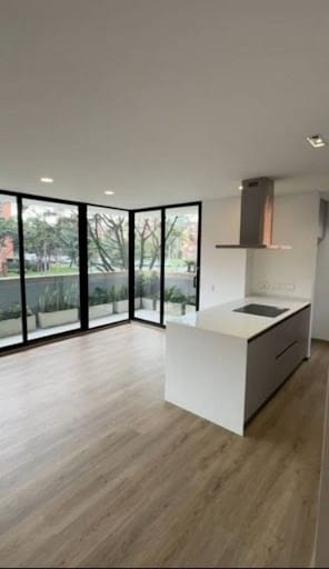 Apartamento de 3 alcobas en arriendo en Balcones Del Salitre, Bogotá, 135 m² · foto 3 de 23