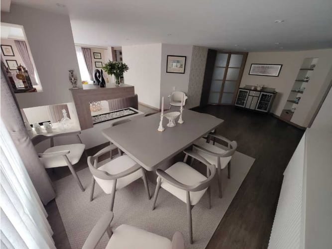 Apartamento de 3 alcobas en venta en Chicó Navarra, Bogotá, 170 m² · foto 1 de 20