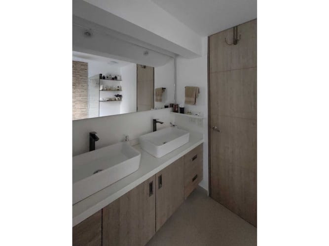 Apartamento de 3 alcobas en venta en Chicó Navarra, Bogotá, 170 m² · foto 18 de 20