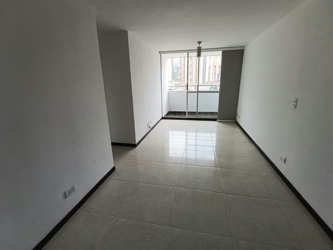 Apartamento de 3 alcobas en arriendo en La Ferreira, La Estrella, 75 m² · foto 6 de 17