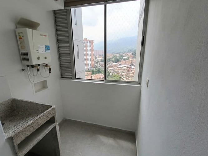 Apartamento de 3 alcobas en arriendo en La Ferreira, La Estrella, 75 m² · foto 8 de 17