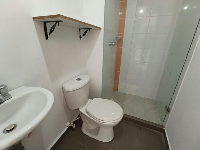 Apartamento de 3 alcobas en arriendo en La Ferreira, La Estrella, 75 m² · foto 12 de 17