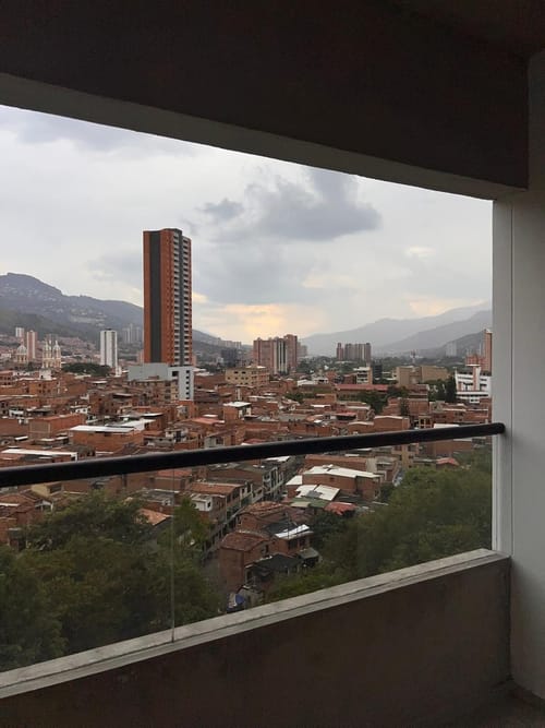Apartamento de 2 alcobas en venta en Centro, Bello, 61 m² · foto 7 de 16