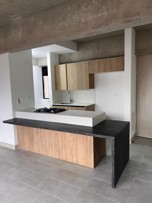 Apartamento de 2 alcobas en venta en Centro, Bello, 61 m² · foto 4 de 16