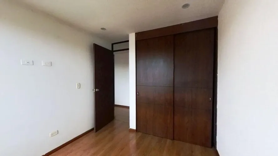 Apartamento de 3 alcobas en venta en Algarra Iii, Zipaquirá, 82 m² · foto 9 de 21