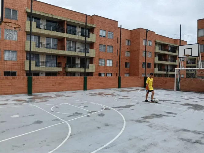 Apartamento de 3 alcobas en venta en Cr. Los Cedros, Zipaquirá, 72 m² · foto 18 de 24