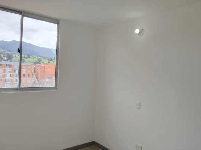 Apartamento de 3 alcobas en venta en Parque San Rafael, Zipaquirá, 71 m² · foto 5 de 17