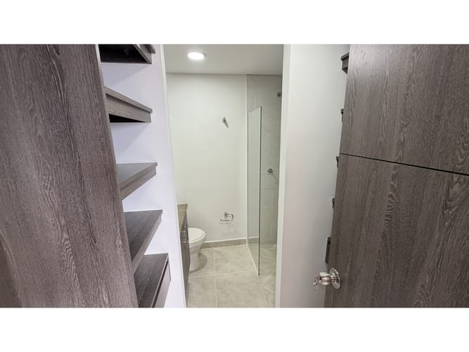 Apartamento de 3 alcobas en venta en Rodeo Alto, Medellín, 67 m² · foto 16 de 18