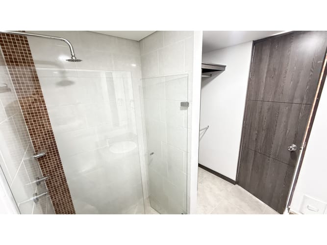 Apartamento de 3 alcobas en venta en Rodeo Alto, Medellín, 67 m² · foto 18 de 18