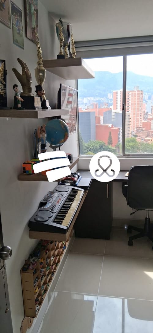 Apartamento de 3 alcobas en venta en Las Lomitas, Sabaneta, 68 m² · foto 10 de 13