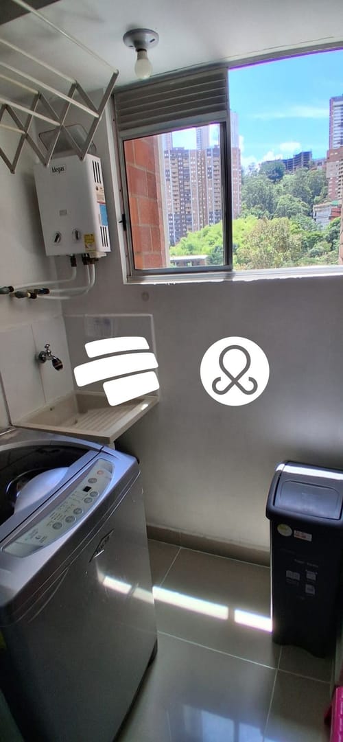 Apartamento de 3 alcobas en venta en Las Lomitas, Sabaneta, 68 m² · foto 12 de 13
