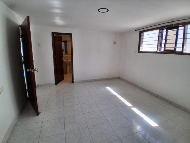Casa de 4 alcobas en arriendo en Paraiso, Barranquilla, 300 m² · foto 9 de 24