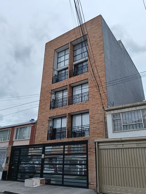 Apartaestudio en venta en Veraguas, Bogotá, 45 m² · foto 1 de 15
