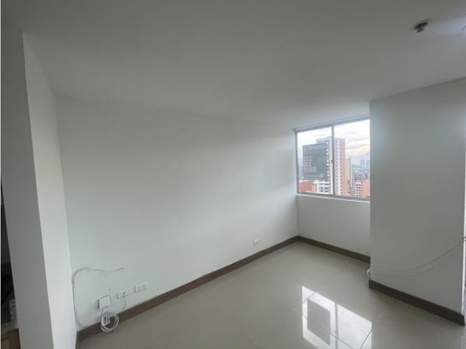 Apartamento de 2 alcobas en arriendo en Aves Maria, Sabaneta, 80 m² · foto 4 de 14