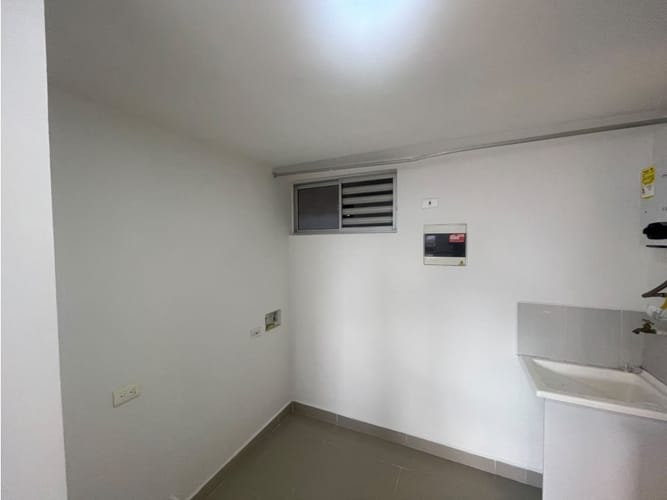 Apartamento de 2 alcobas en arriendo en Aves Maria, Sabaneta, 80 m² · foto 7 de 14