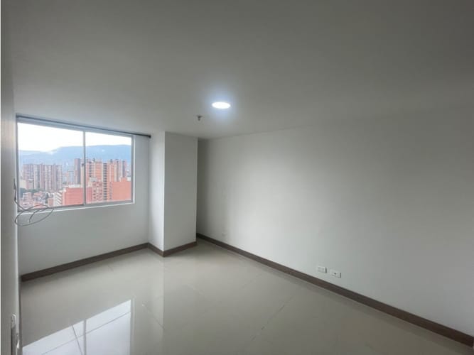 Apartamento de 2 alcobas en arriendo en Aves Maria, Sabaneta, 80 m² · foto 8 de 14