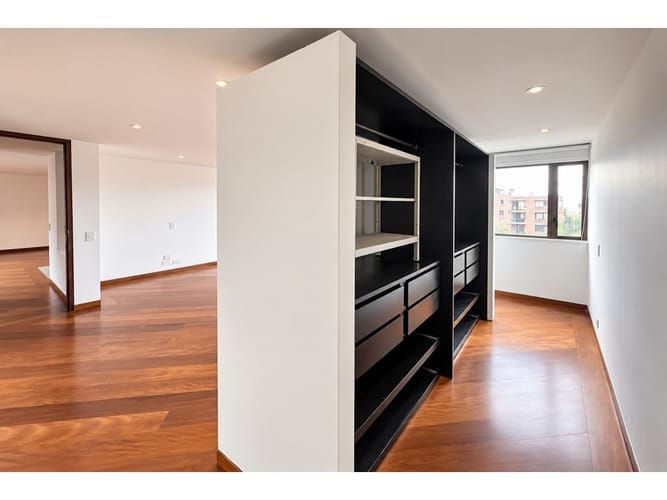 Apartamento de 1 alcoba en venta en Emaus, Bogotá, 72 m² · foto 10 de 12