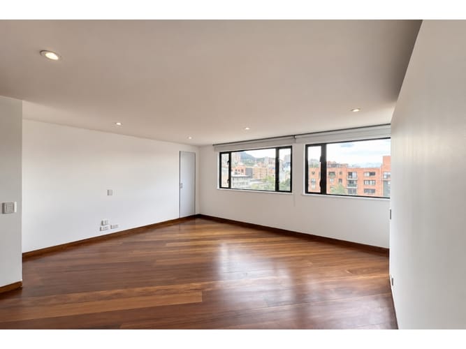 Apartamento de 1 alcoba en venta en Emaus, Bogotá, 72 m² · foto 11 de 12