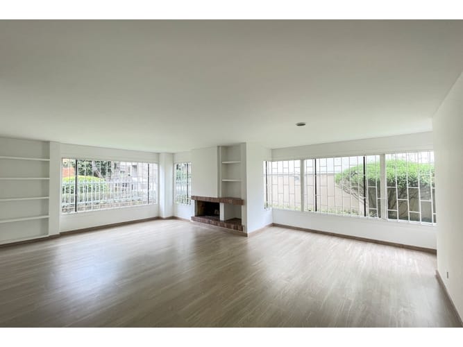 Apartamento de 2 alcobas en arriendo en La Cabrera, Bogotá, 90 m² · foto 1 de 14