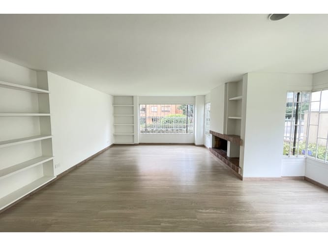 Apartamento de 2 alcobas en arriendo en La Cabrera, Bogotá, 90 m² · foto 2 de 14