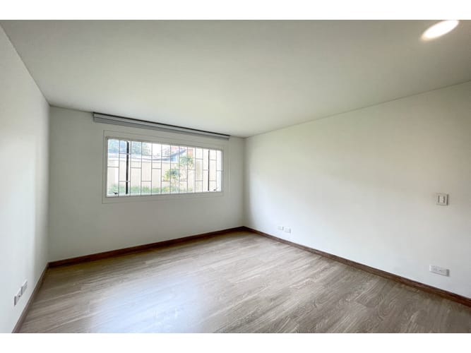 Apartamento de 2 alcobas en arriendo en La Cabrera, Bogotá, 90 m² · foto 10 de 14