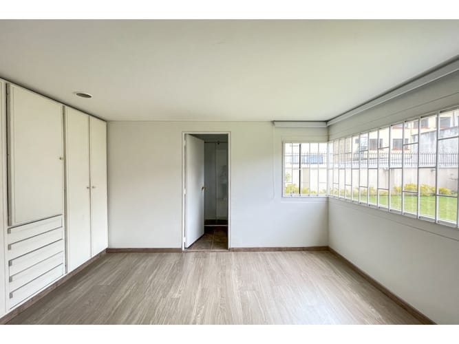 Apartamento de 2 alcobas en arriendo en La Cabrera, Bogotá, 90 m² · foto 12 de 14
