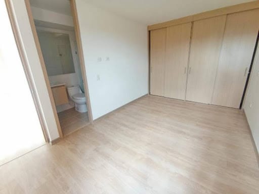 Apartamento de 2 alcobas en arriendo en El Vergel, Bogotá, 57 m² · foto 8 de 13