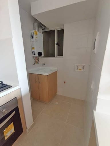 Apartamento de 2 alcobas en arriendo en El Vergel, Bogotá, 57 m² · foto 13 de 13